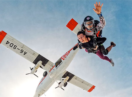 SkyDive Dubai Tour